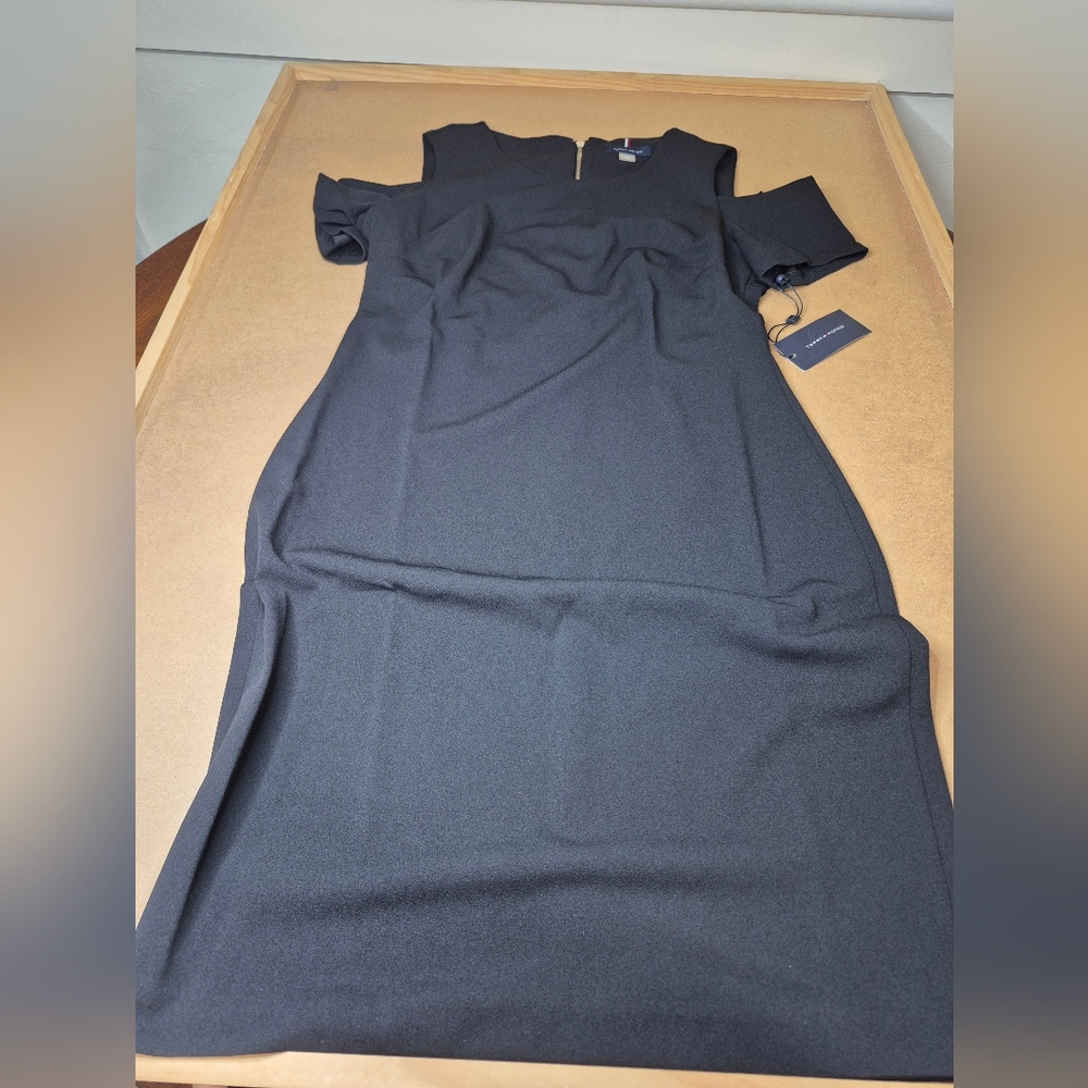 Tommy Hilfiger Elegant Dress in Black